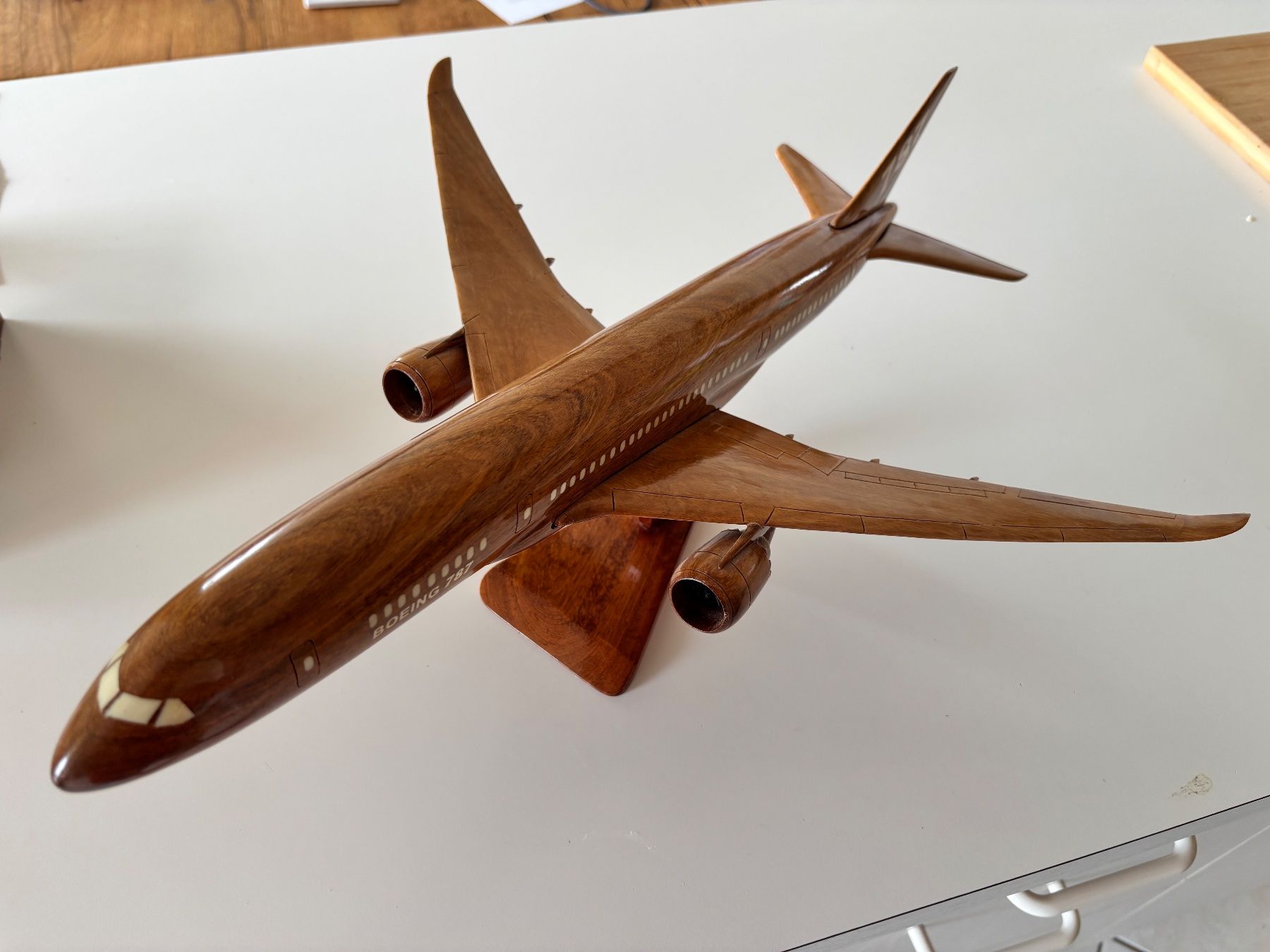 Boeing Kit di modellismo & Modellini statici: Flugzeugmodel aus Holz 787 Einzelstück – Nuovo (secondo la descrizione) da Cham venduto da mjg1901 2