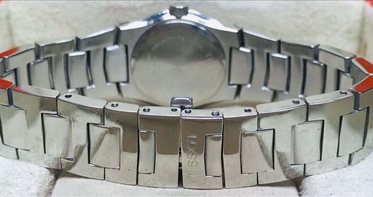Tissot Orologi: Tissot 1853 Damenuhr mit Box – Usato da Untersiggenthal venduto da TimeandShine 3