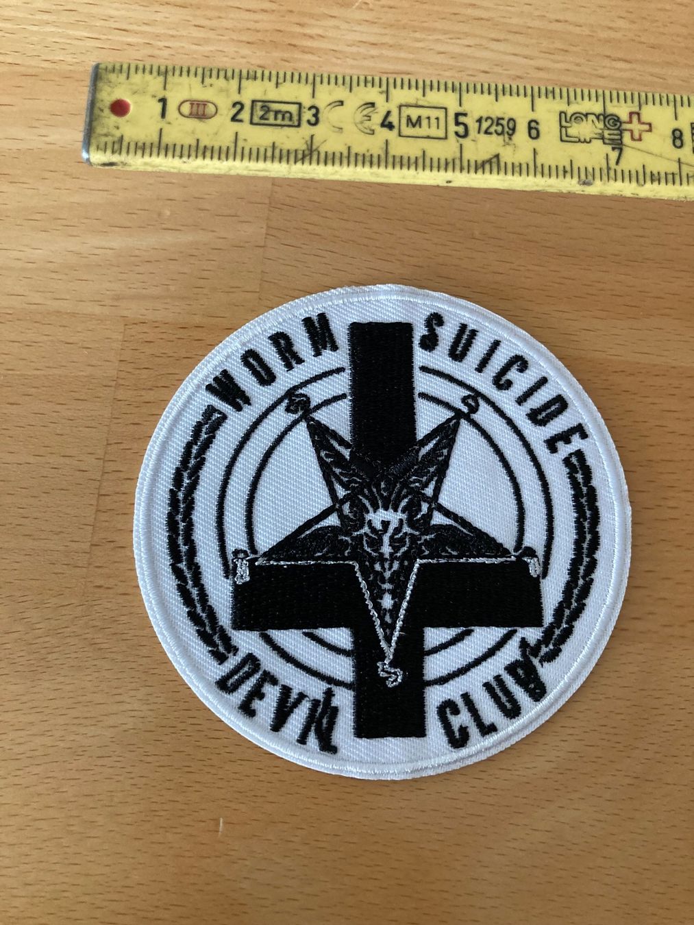 Toppe: Worm Suicide Patch Aufnäher Sticker – Nuovo (secondo la descrizione) da Horn venduto da abutre72