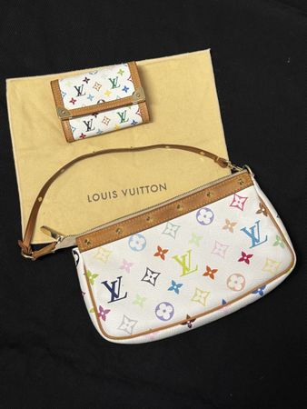 Louis Vuitton Pochette Multicolore plus Coin Case