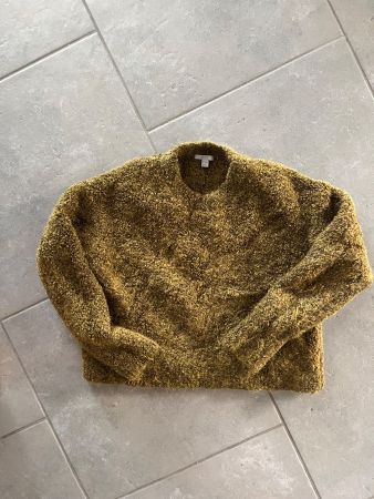 Pullover aus Wolle/Mohair von COS, Gr. S