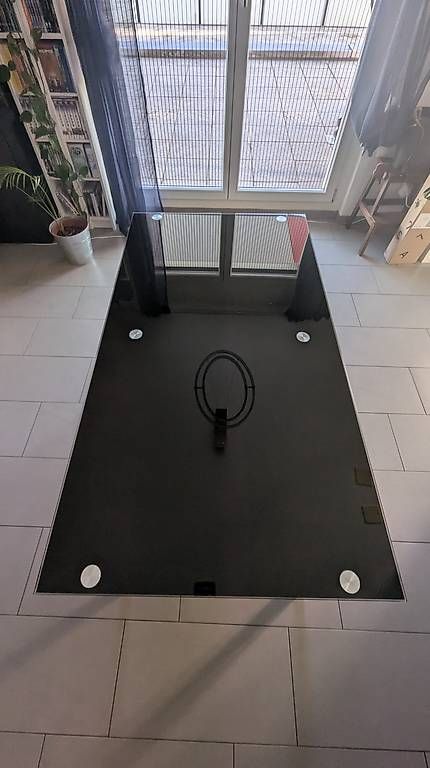 Schreibtische: Schreibtisch Glas schwarz – Gebraucht aus Trimbach von Chireel 3