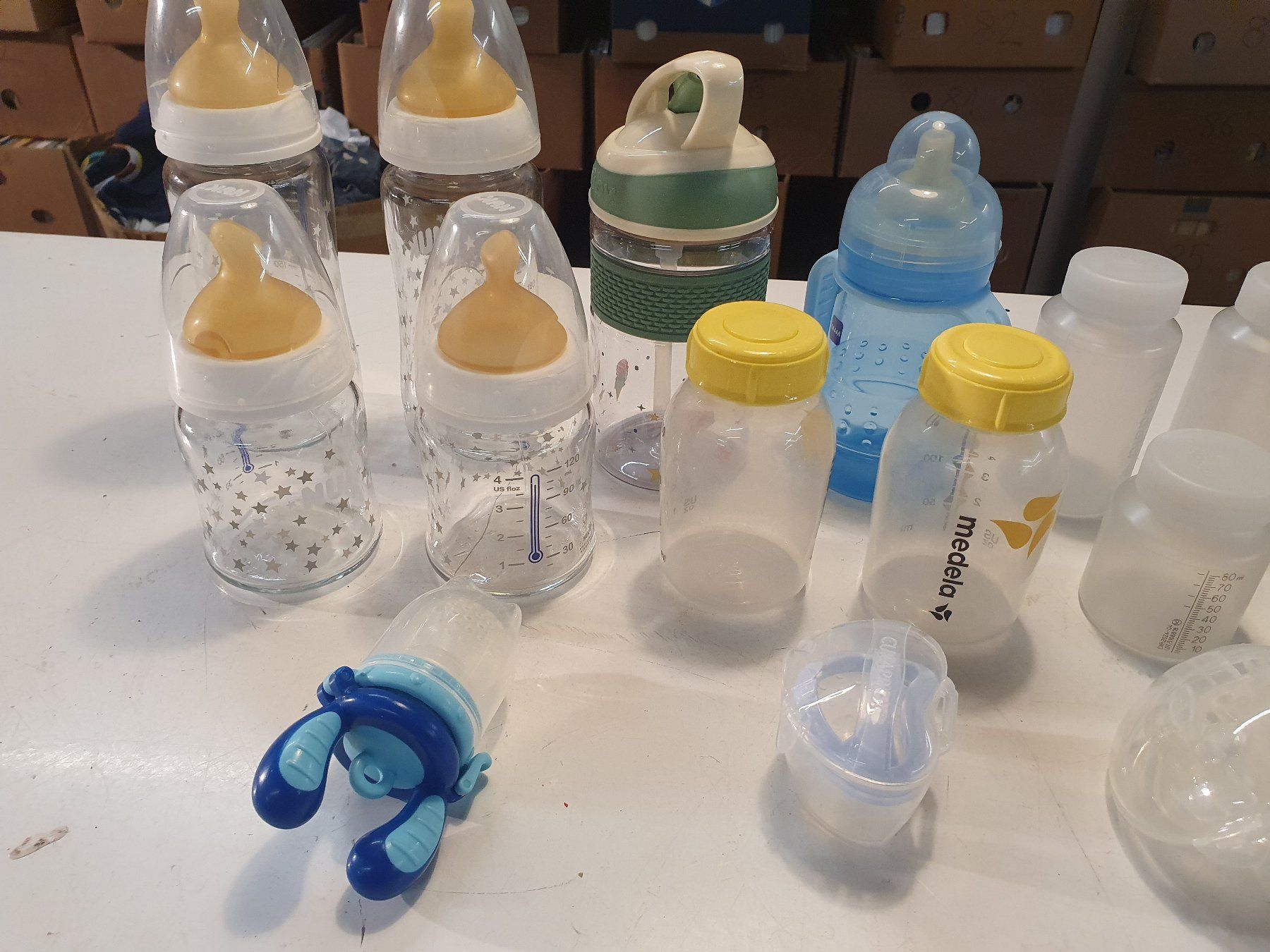 Pasti del neonato: Div Babyflaschen Nuggis – Usato da Zürich venduto da loosebone 1