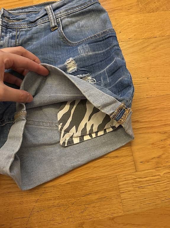 Pantaloni: Hotpants - Grösse 38 – Usato da Sursee venduto da nl9_tj59 1