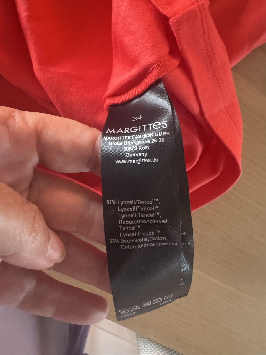 Tops: Margittes Top Grösse 34 mit Etikett – Neuf avec emballage d'origine à zürich par dalia06 3