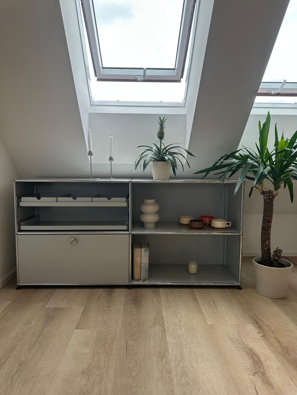 USM Cassettiere: USM Haller Sideboard, 2. Gen, Grau, Regal, Kommode, Top – Usato da Zürich venduto da mir_hpt8