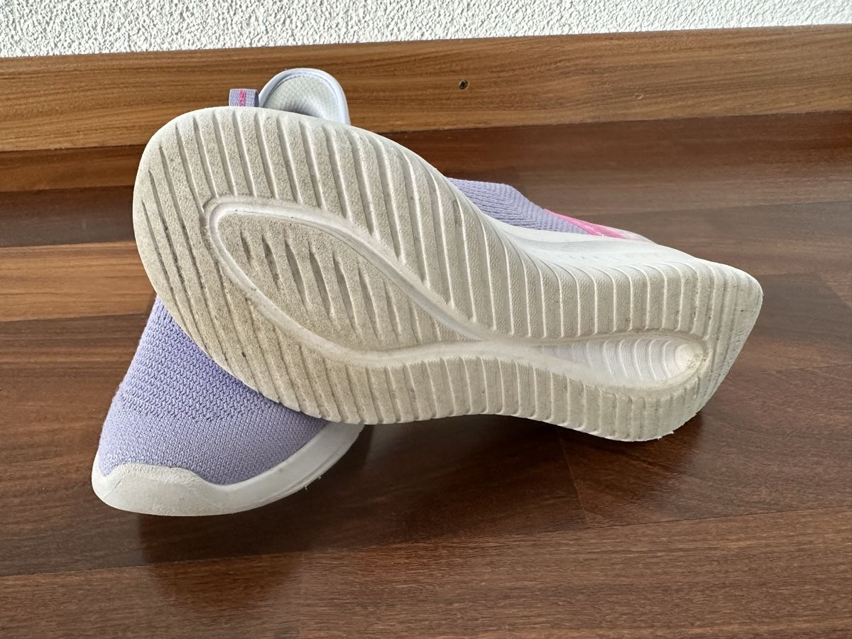 Skechers Schuhe für Mädchen: Skechers SlipIns Gr. 32 – Gebraucht aus Glattpark(Opfikon) von Glatt19 3