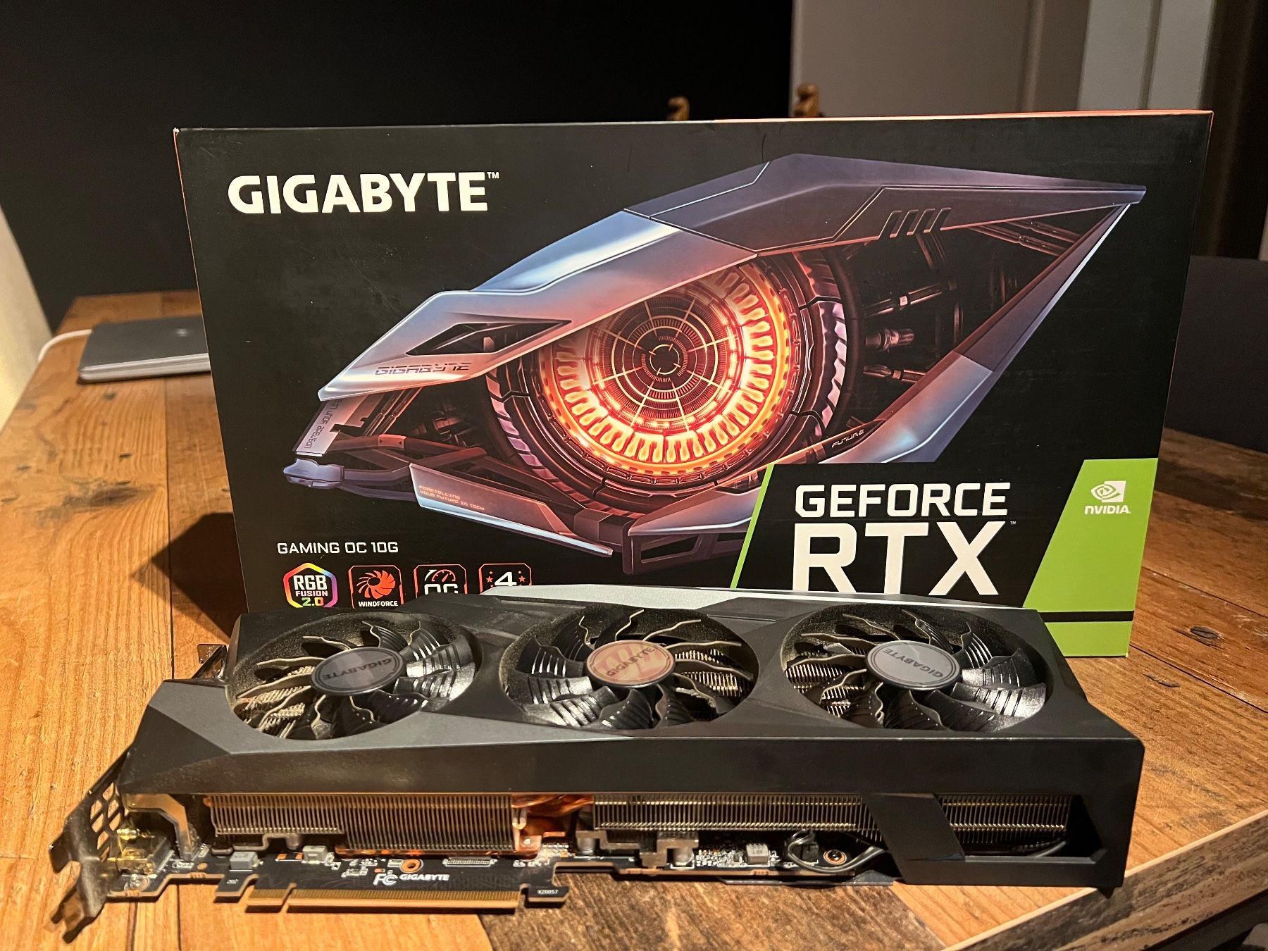 Gigabyte Grafikkarten: RTX 3080 OC Gigabyte – Gebraucht aus Zürich von Muri1