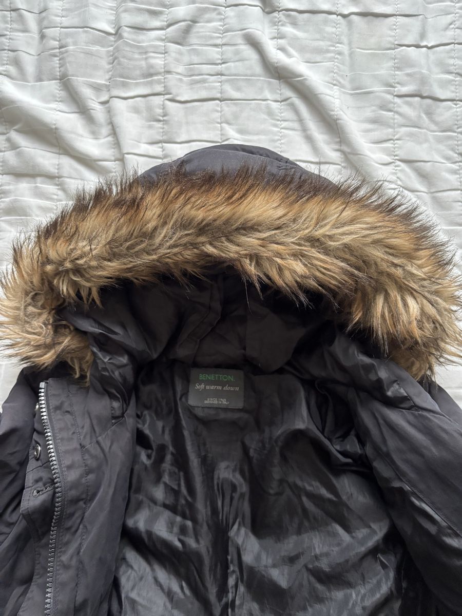 Benetton Jacken: Benetton Daunenjacke Gr EU 38-40 / M – Gebraucht aus Zürich von Agata654 1
