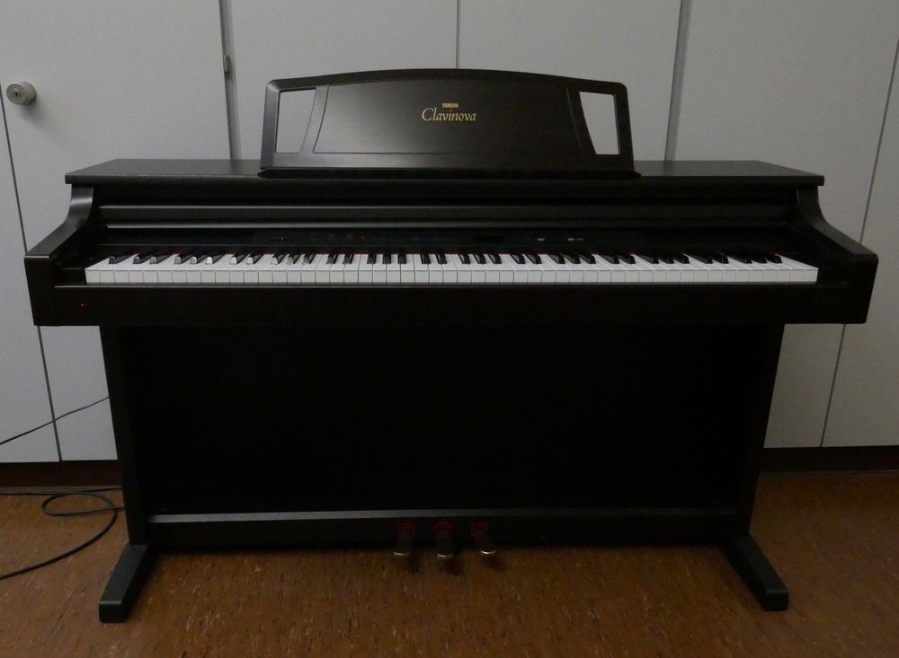 Yamaha clavinova store clp 511