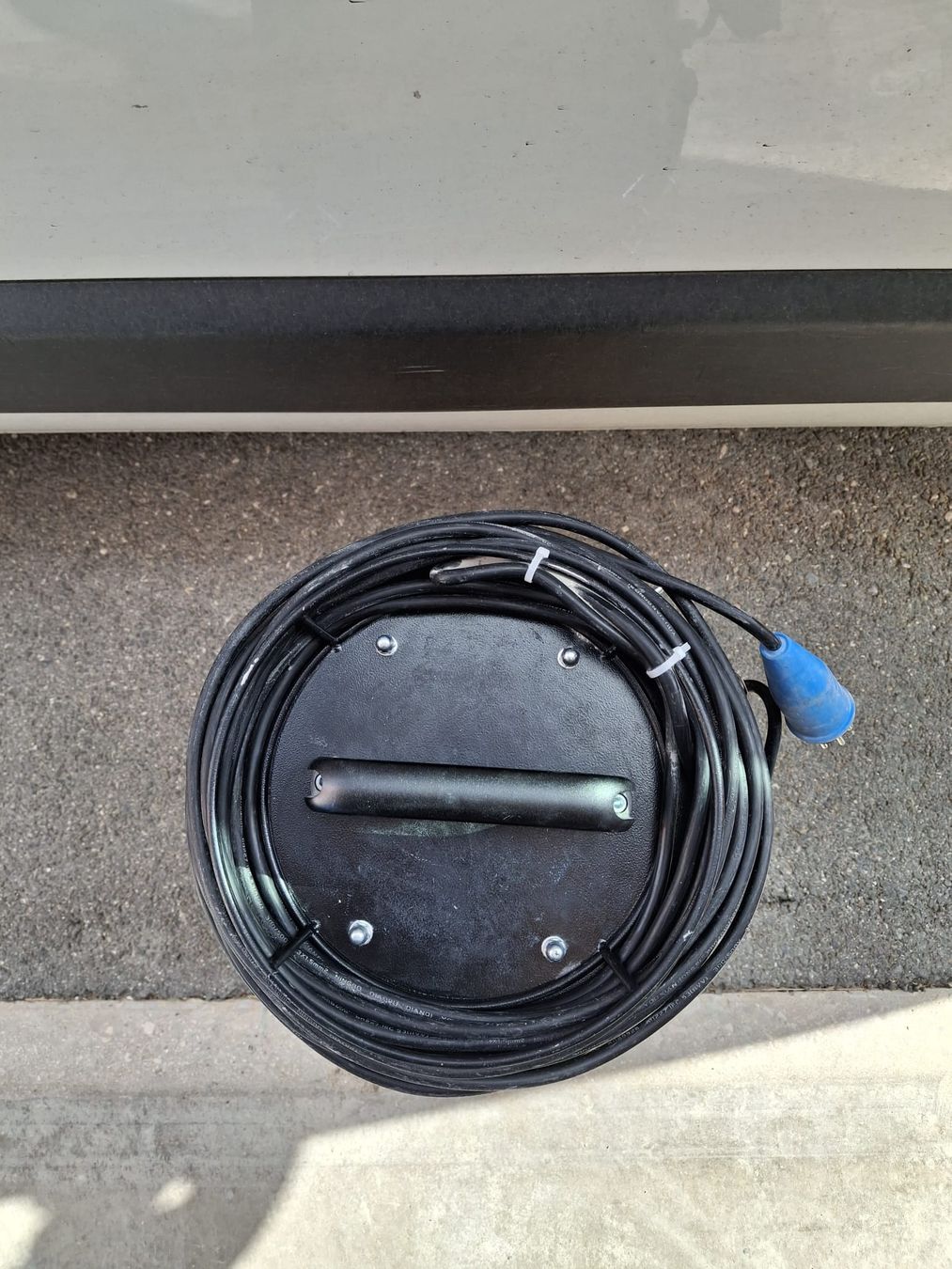 Aspirapolveri & Accessori: Aspirateur industriel robuste,full métal – Usato da Orbe venduto da don_ym8h 2