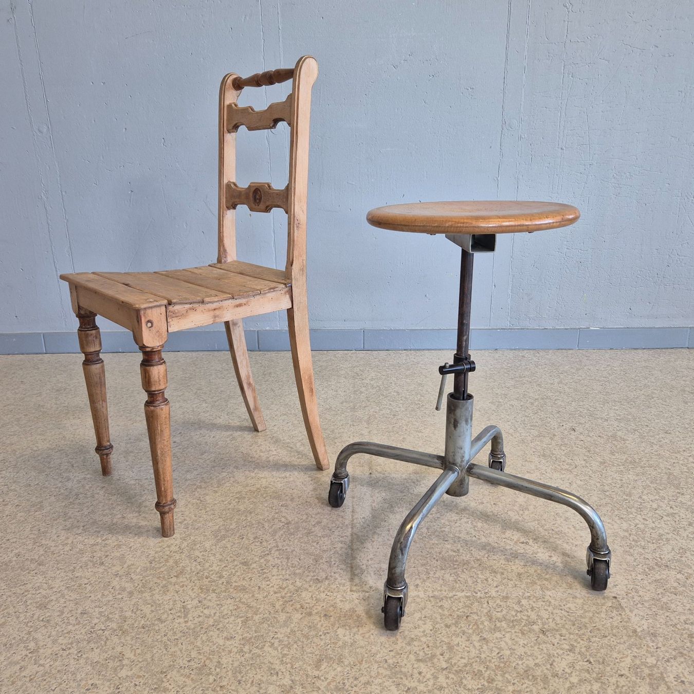 Sgabelli: Vintage Rollhocker Werkstatthocker Hocker Stool – Usato da Nottwil venduto da Wondewa-Shop 1