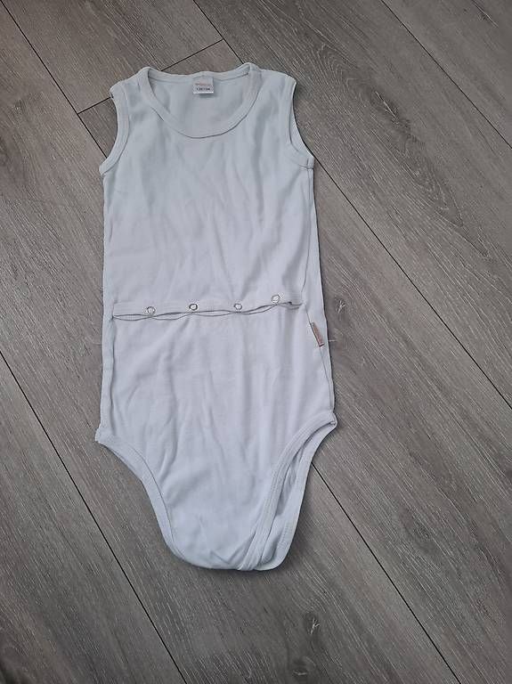 Lotti & Set di vestiti: Sondenbodys – Usato da Grenchen venduto da gerrard10 2