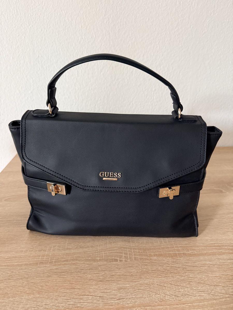 Taschen für Damen: Handtasche schwarz GUESS – Neu (gemäss Beschreibung) aus Rorschacherberg von pol_2pw7