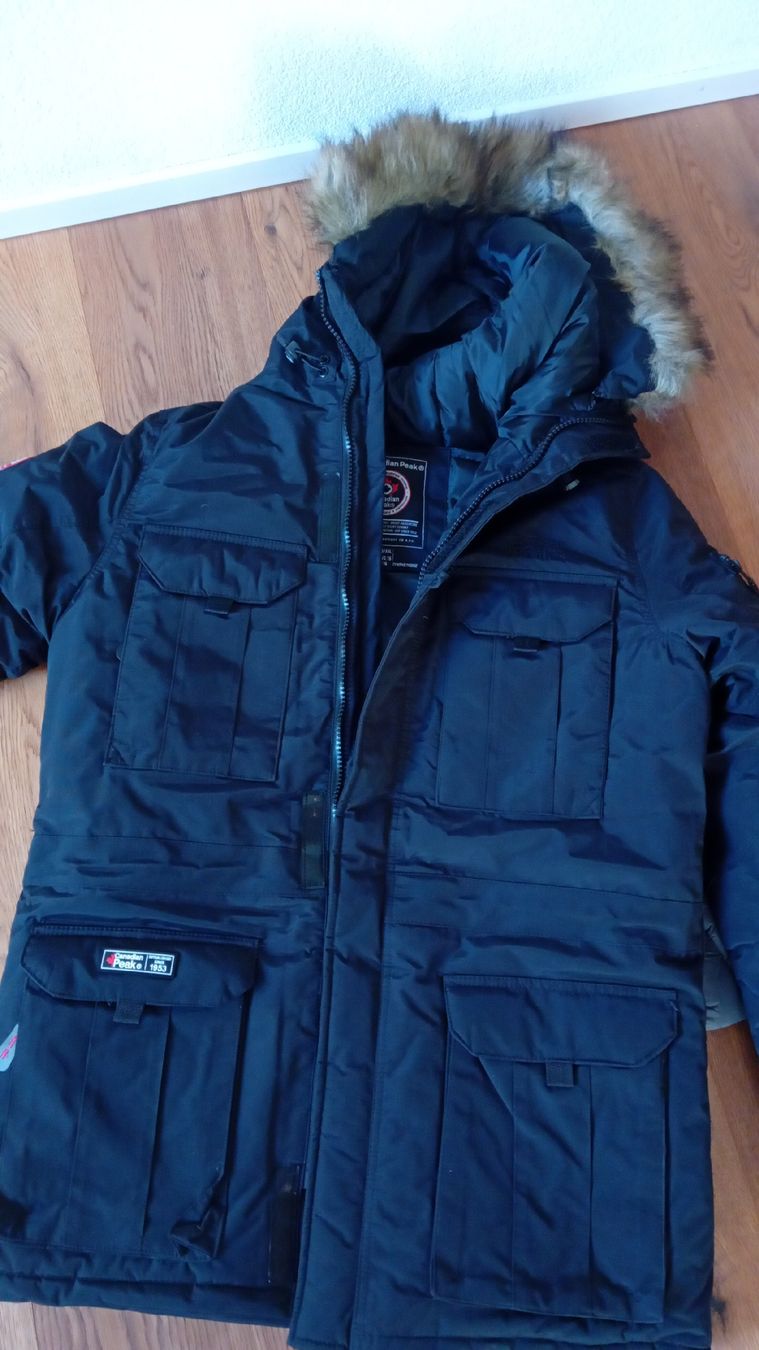 Giacche: Winterjacke  – Nuovo e nell'imballaggio originale da Rothenthurm venduto da MasseyFerguson1150