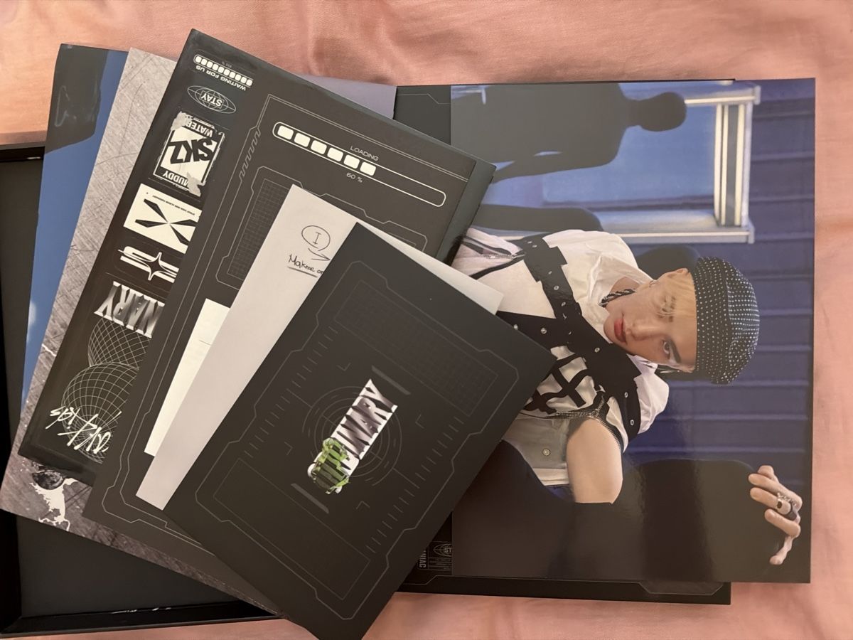 Album: Stray Kids Oddinary limited album – Nuovo (secondo la descrizione) da Urtenen-Schönbühl venduto da Mingyeonshi 1