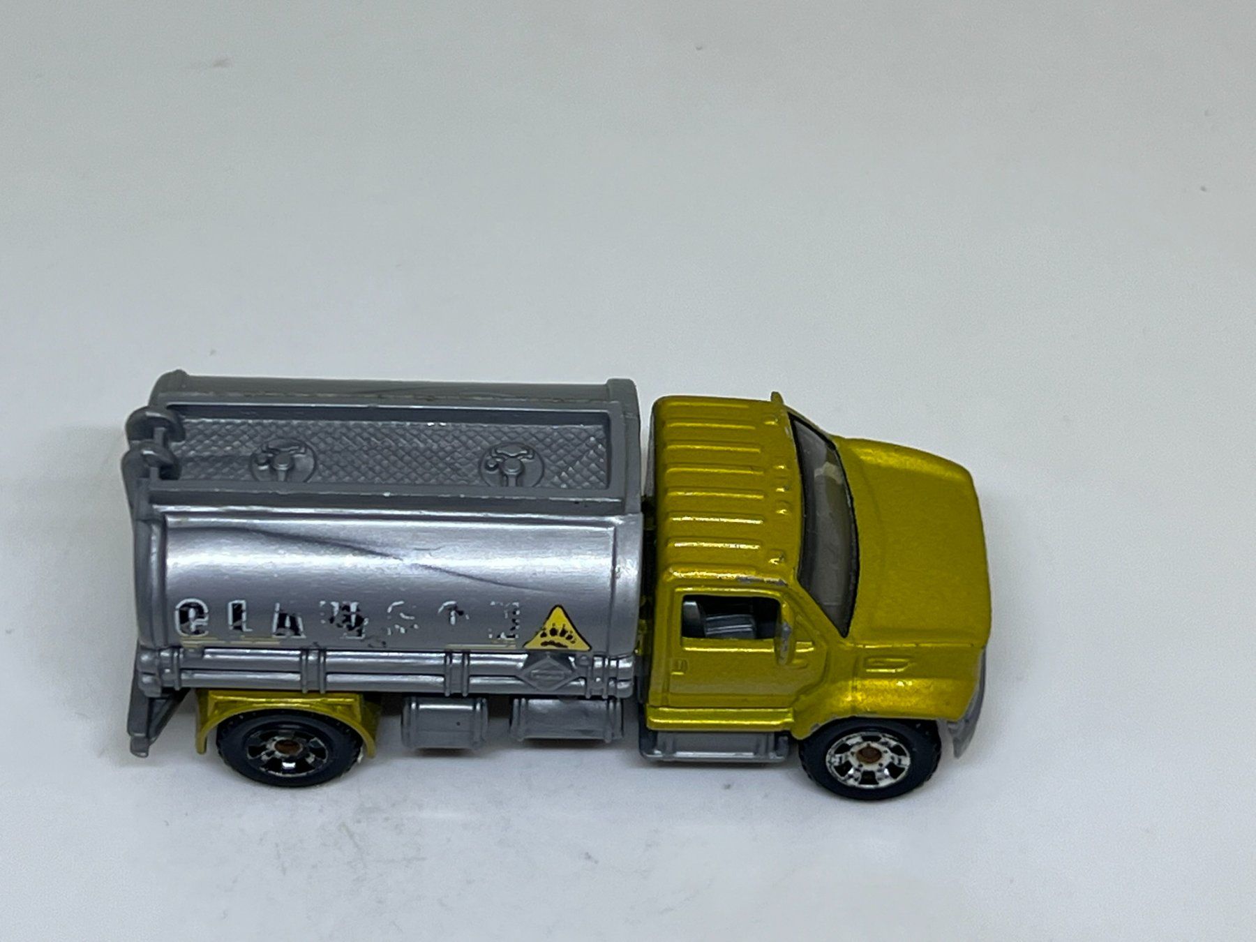 Matchbox Voitures modèles: Matchbox Utility Truck #789 – D'occasion à Wildegg par LaaBoutique 1