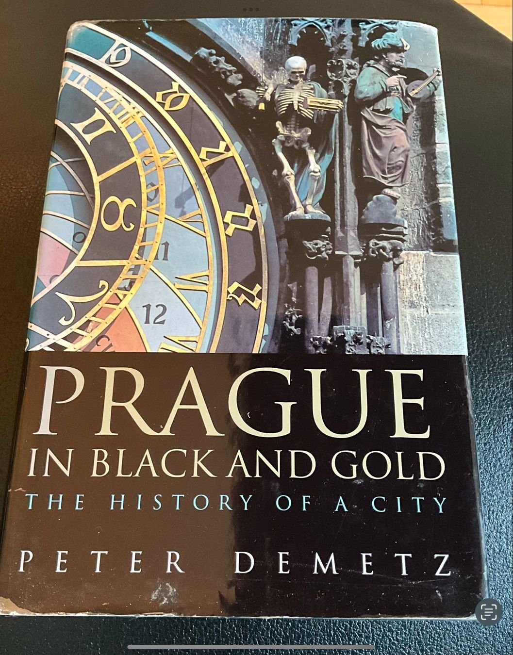 Libri: 3 Books about PRAGUE / CZECHOSLOVAKIA – Usato da Zürich venduto da lisa.alessia93 1