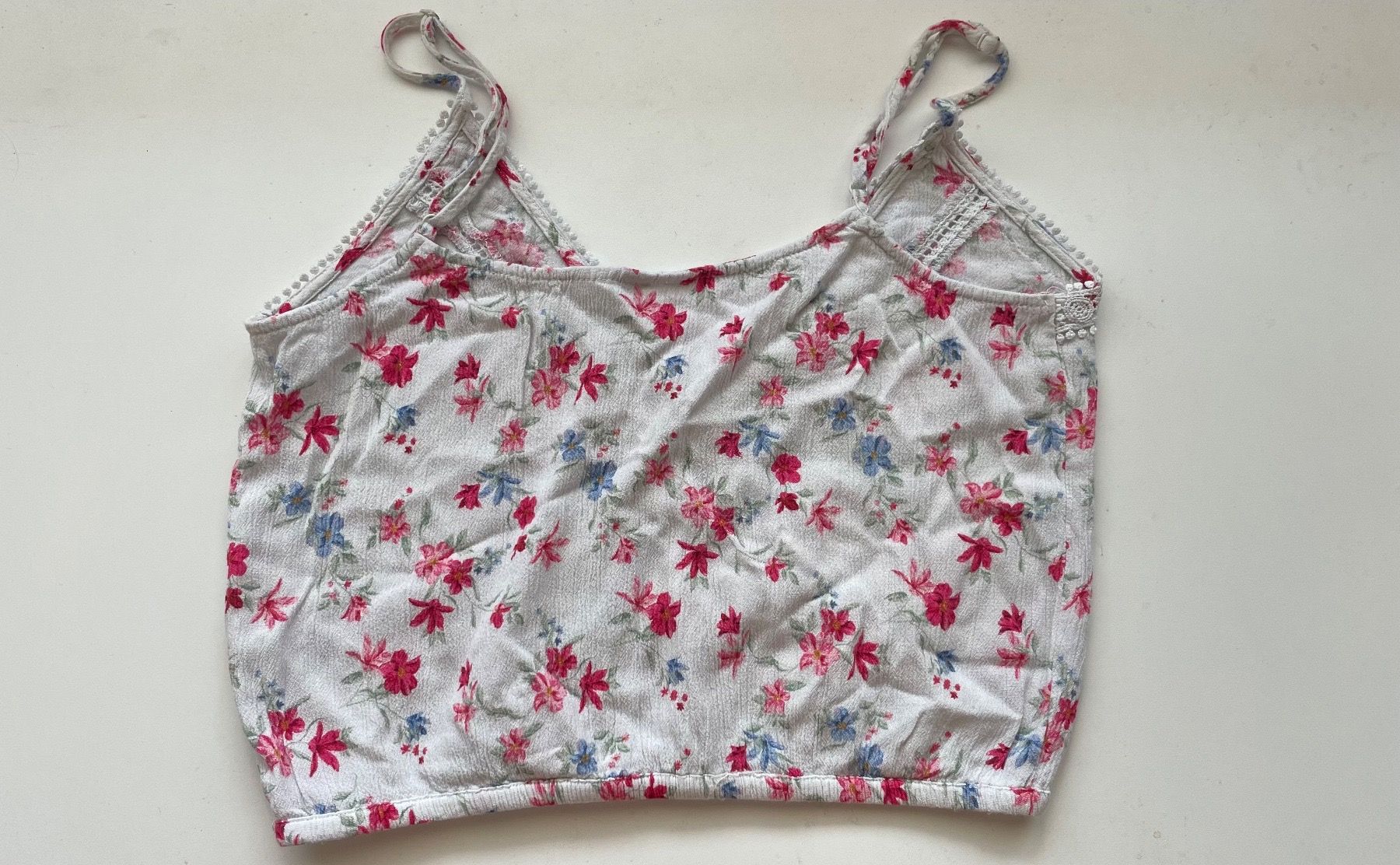 Top: Blümchen Top – Usato da Hägglingen venduto da _Mel4nie_ 2