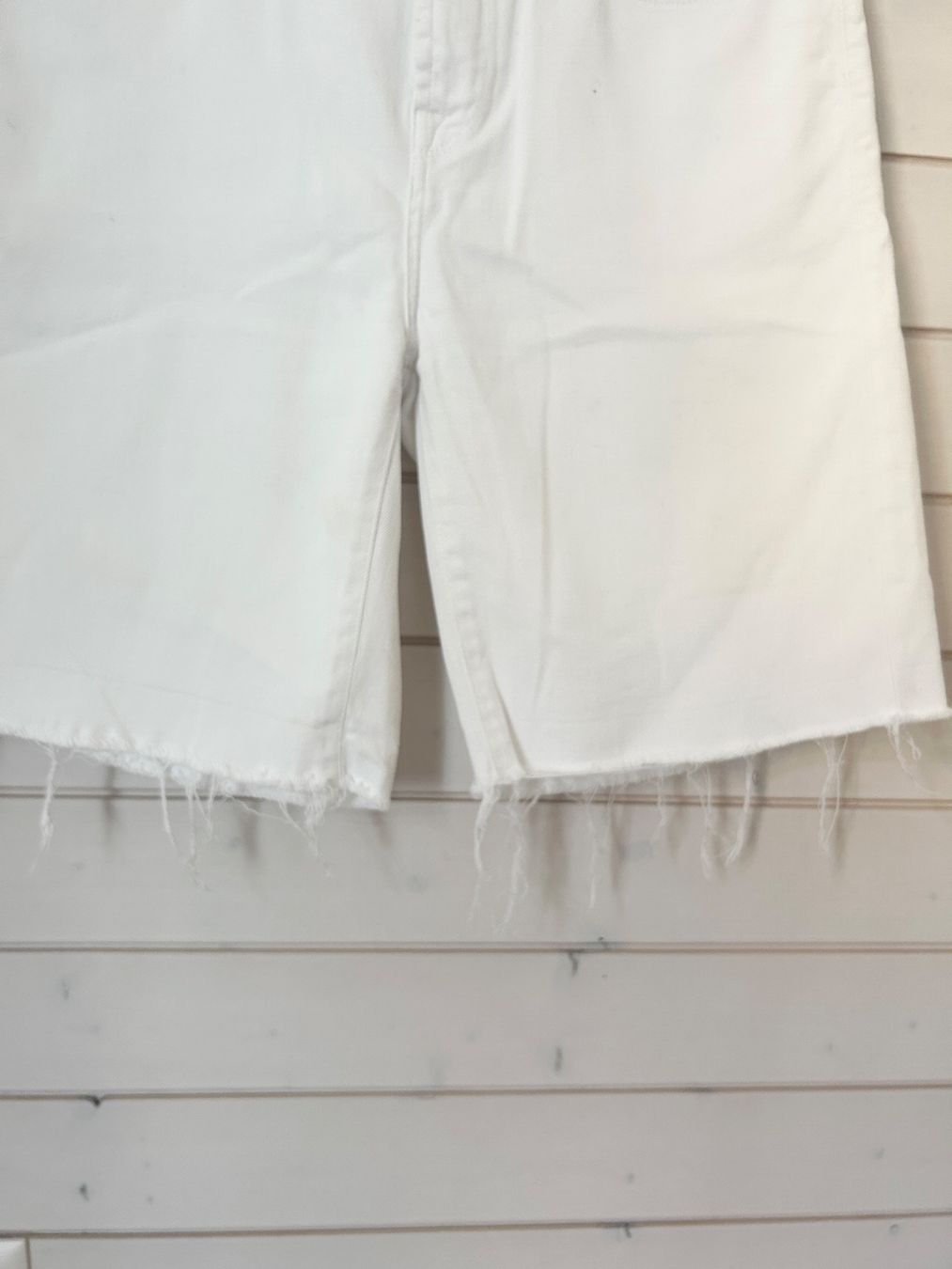 Mankind Pantaloni: 7 for all mankind Shorts - W28 – Usato da Illnau venduto da Monkky 5