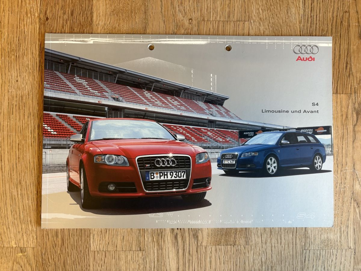 Audi Documenti: Audi S4 Limousine & Avant Katalog, 2004 oder 2005 – Usato da Freienstein venduto da Golfbueb