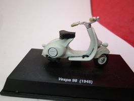 ab  5.-- Vespa 1946 - auf Sockel - speziell  %%Liquidation%%