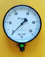 Manometer Ø150 senkrecht, G1/2", 50bar