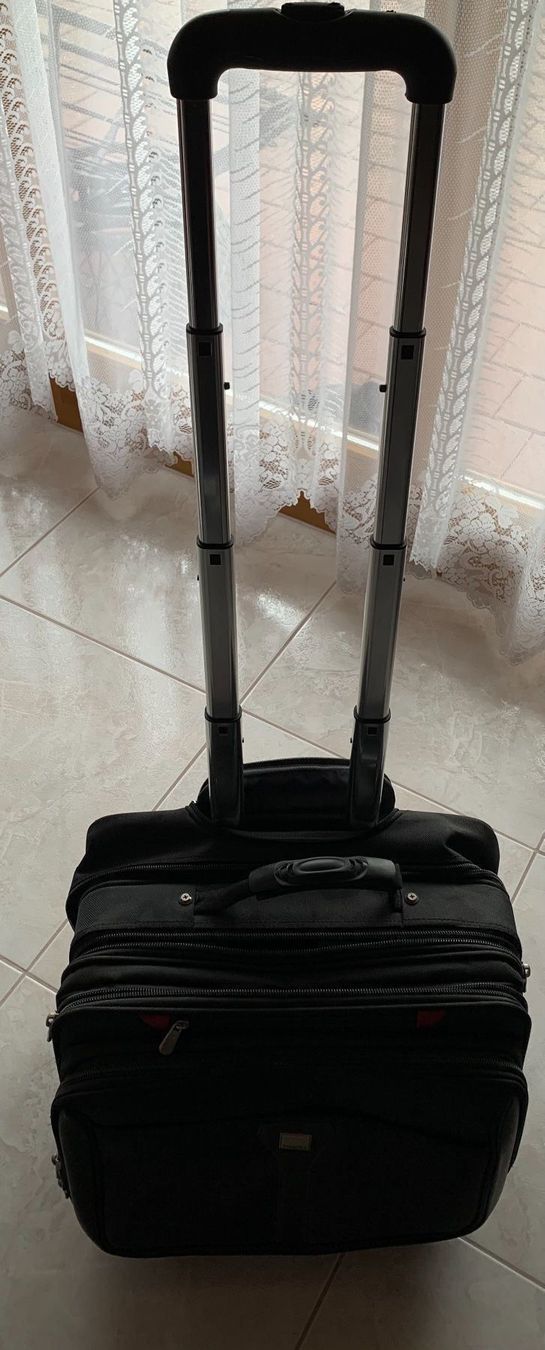 Valises & Sacs: Rollkoffer – D'occasion à Wichtrach par xSelpio007 3