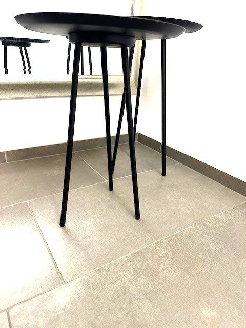 Interio Tische: *  2  eR SeT  BeiSteLLtischLi  * – Gebraucht aus Winkel von zeho 7