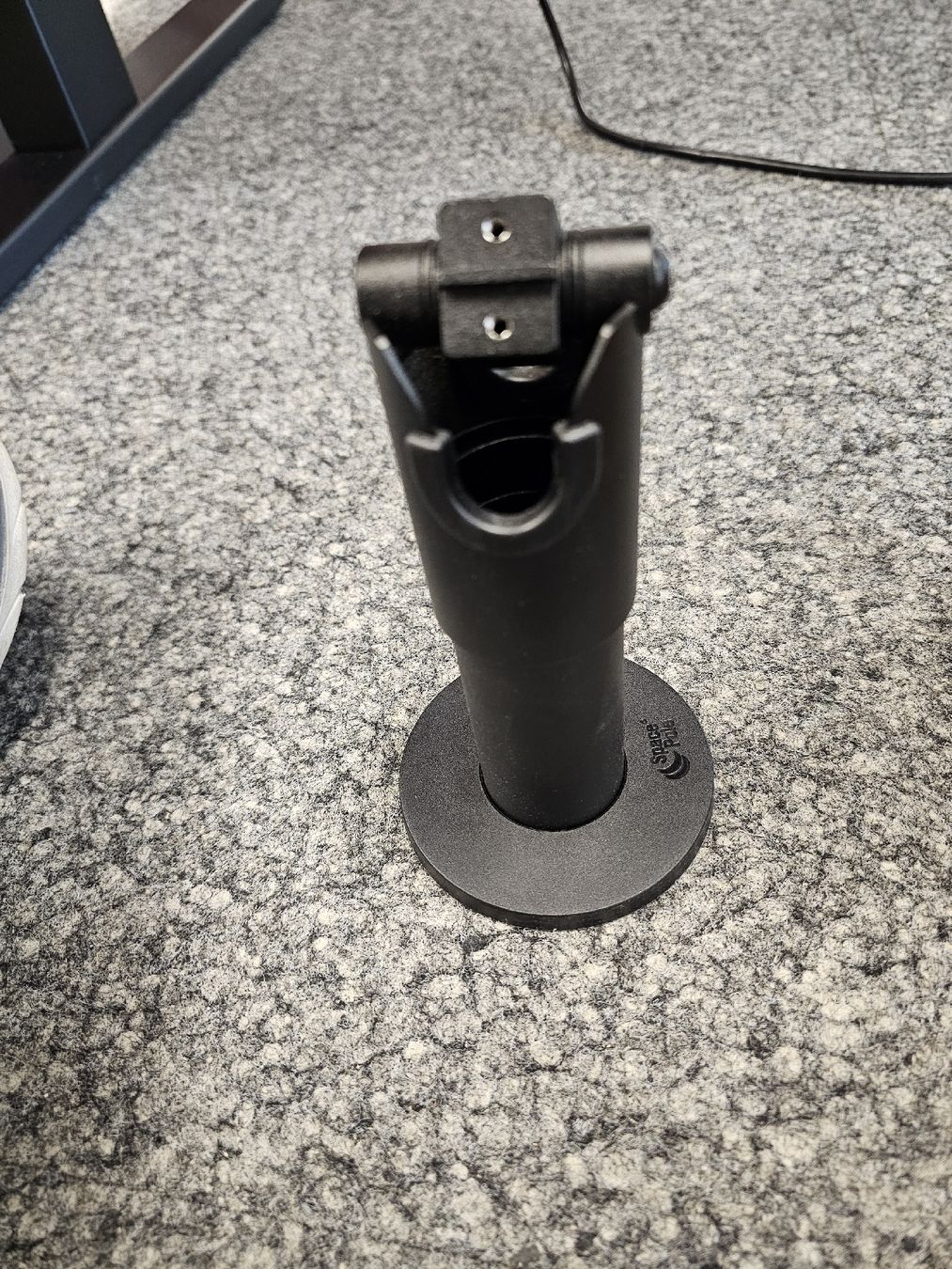 Supporti a parete: Ergonomic Solutions Compatible mounting, DuraTilt – Nuovo e nell'imballaggio originale da Zürich venduto da -iwan-
