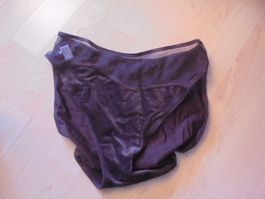 Slip Gr. 44 dunkelbraun NEU