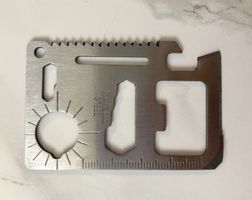 Camping Multitool Survival mit Messer, Flaschenöffner und Co