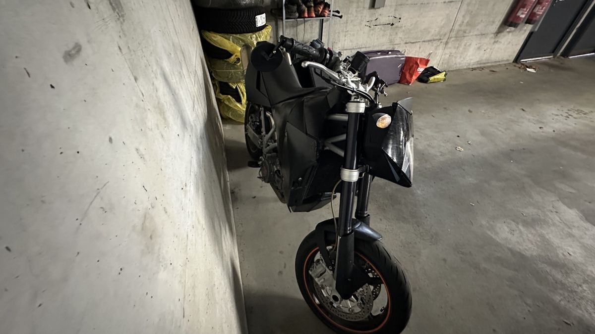 KTM Strasse: KTM 950 Supermoto – Gebraucht aus Oberwil BL von fwi_zjz8 1