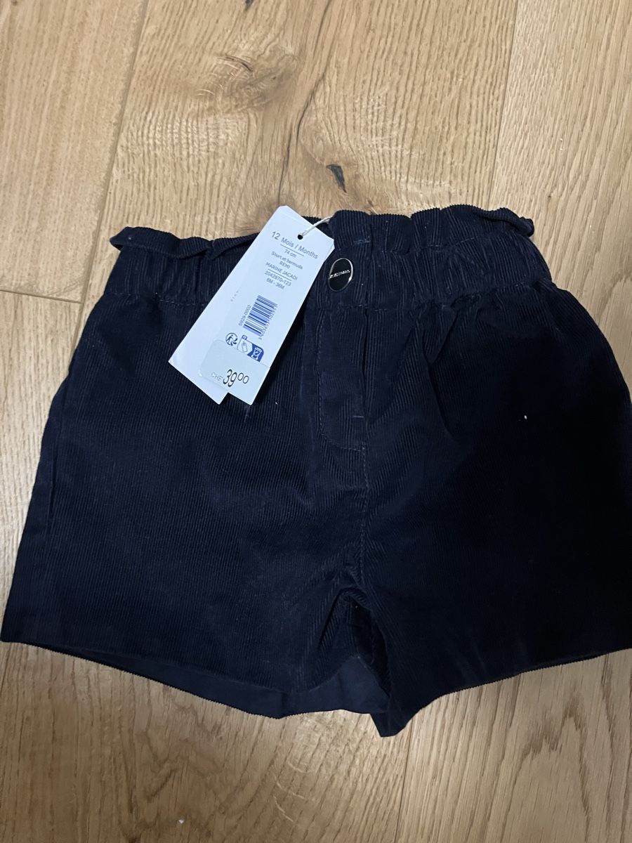 Jacadi Pantaloni: Jacadi Dunkelblaue kurze Mädchen Hose 12 Monate – Nuovo e nell'imballaggio originale da Zürich venduto da jae_5kng 1
