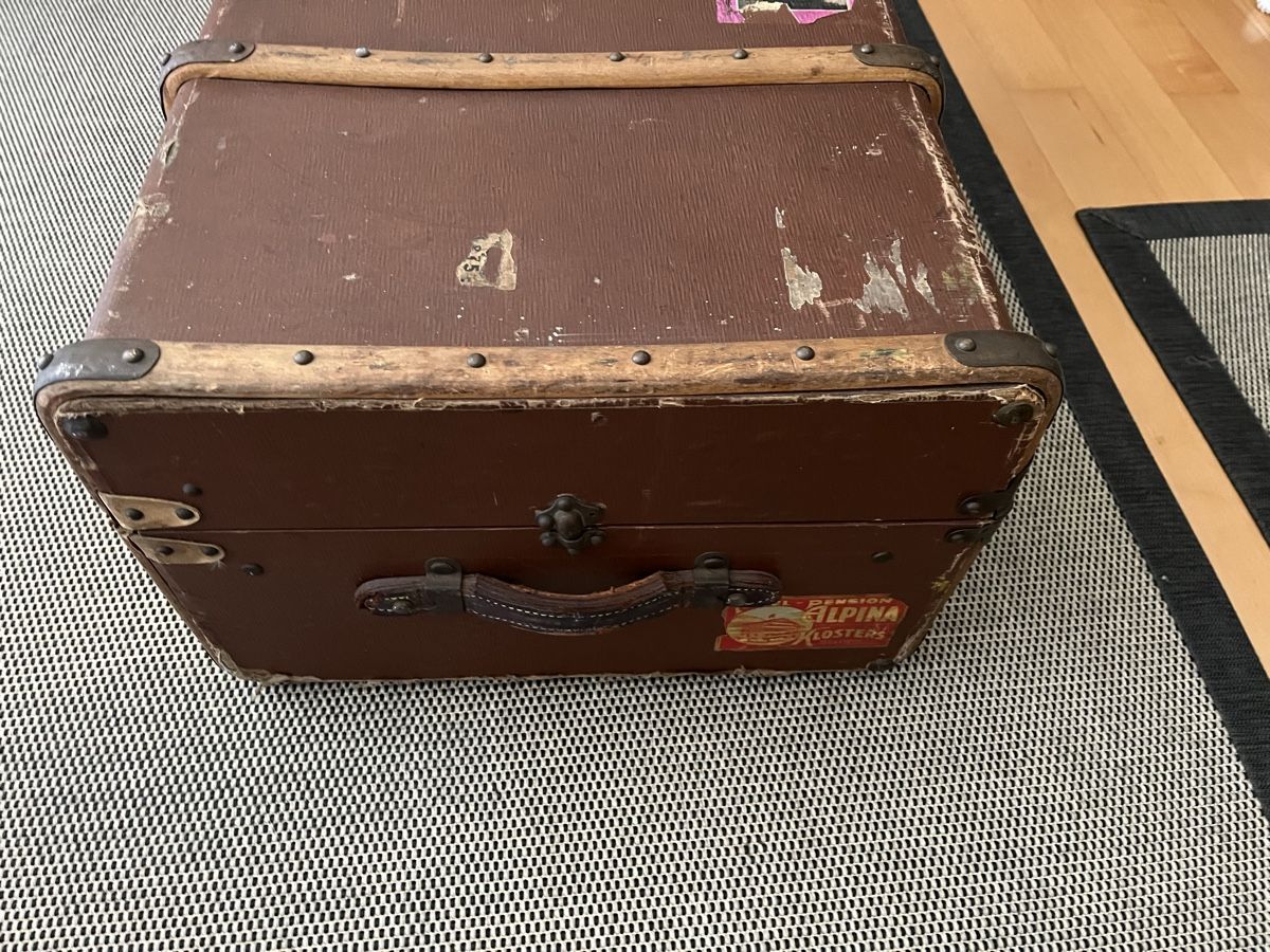 Valises de voyage: Antiker Koffer – D'occasion à Starrkirch-Wil par Sejjllam 3