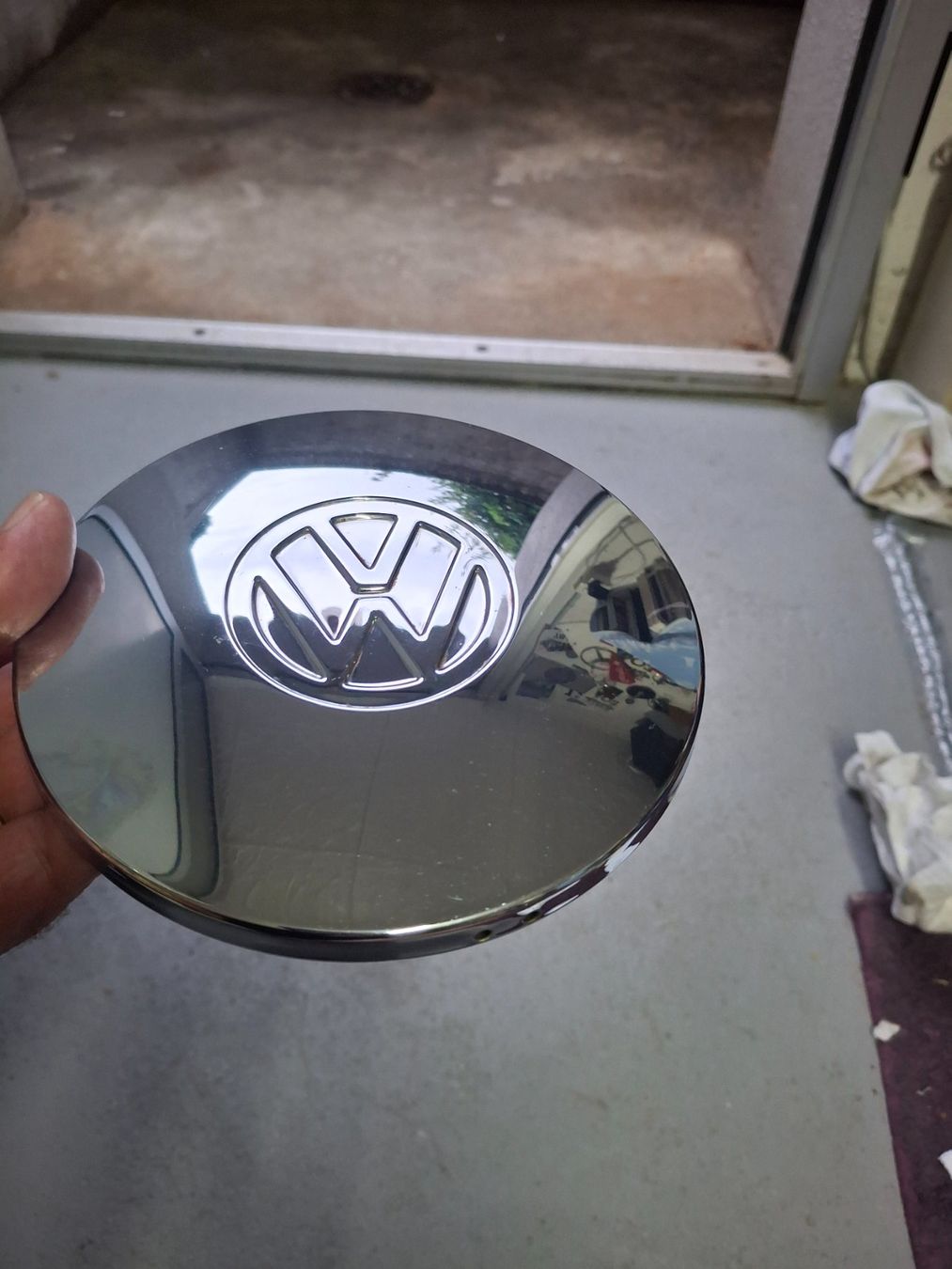 Volkswagen Alle Autoersatzteile: VW Radkappen Chrom 4 Stk / Golf / Passat – Gebraucht aus Horriwil von TOKYONIGHTS 1