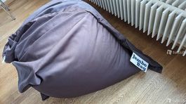 Jumbo Bag als Sitzgelegenheit