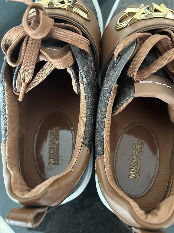 Scarpe da donna: Original Schuhe Michael Kors – Usato da Meisterschwanden venduto da Adelan6 1