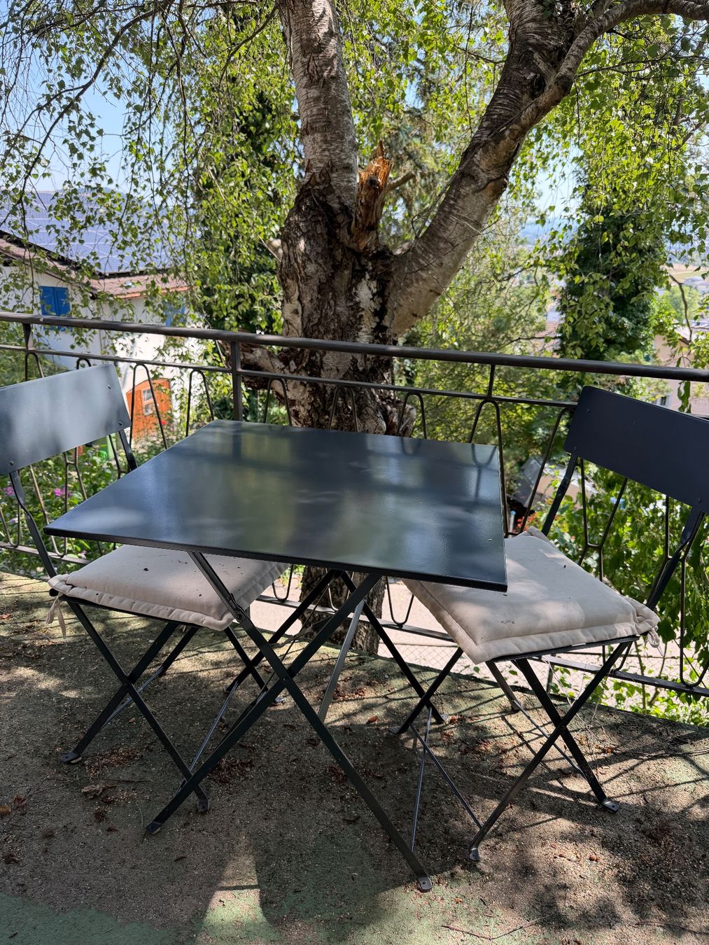 Tische: Gartentisch – Gebraucht aus Wilen b. Wil von Valerx