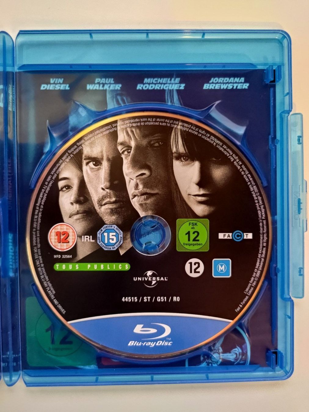 Alle DVDs: Fast & Furious 4 - Neues Modell Originalteile – Gebraucht aus Liestal von Kratzilla 1