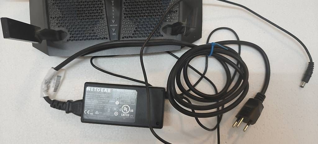 Modems & Router: Netgear Nighthawk X6 Tri-Band WLAN-Router – Gebraucht aus Moosleerau von Philipp2021 2