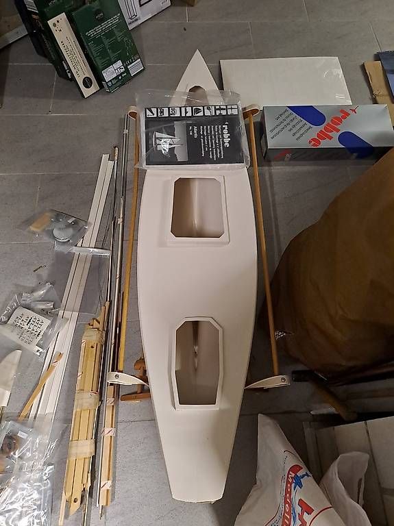 RC Kits de montage: Robbe Atlantis – D'occasion à Villarepos par Scheibler2 4