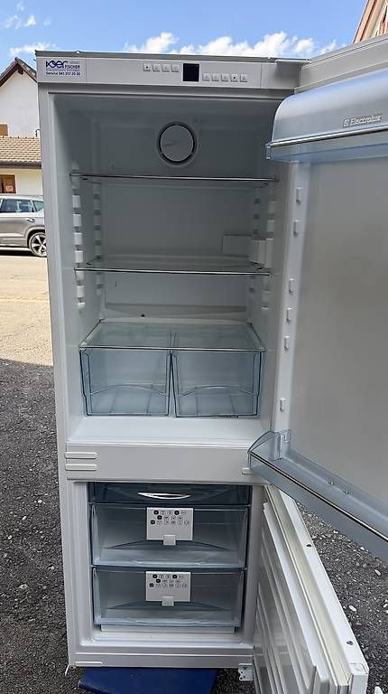 Electrolux Frigoriferi: Einbaukühlschrank Electrolux – Usato da Künten venduto da buli76 1