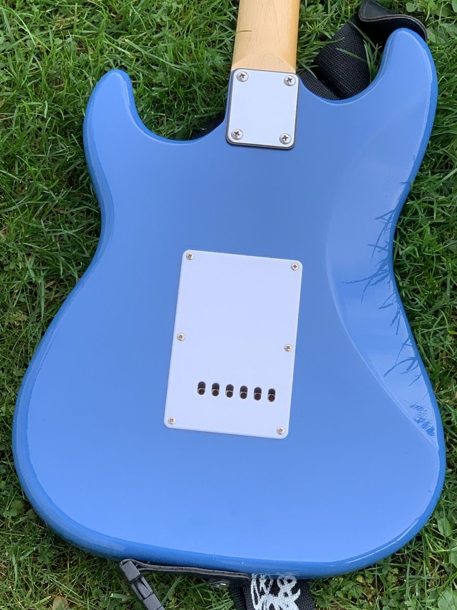 Strumenti musicali: „E - Gitarre“ – Usato da Wangen b. Olten venduto da Finolino28 5