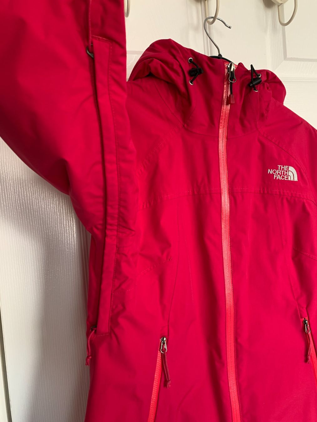 North Face Giacche: Pink North Face rain jacket XS – Usato da Zürich venduto da mei_wvq7 2