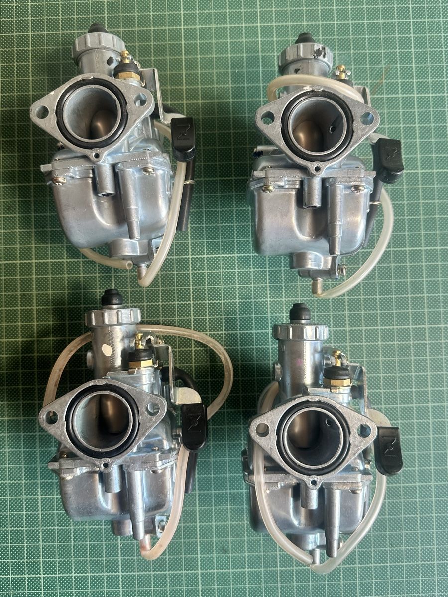 Tutti i ricambio per moto: 4 MIKUNI CARBURETOR - 22mm – Nuovo e nell'imballaggio originale da Elsau venduto da MANWITHVAN 2