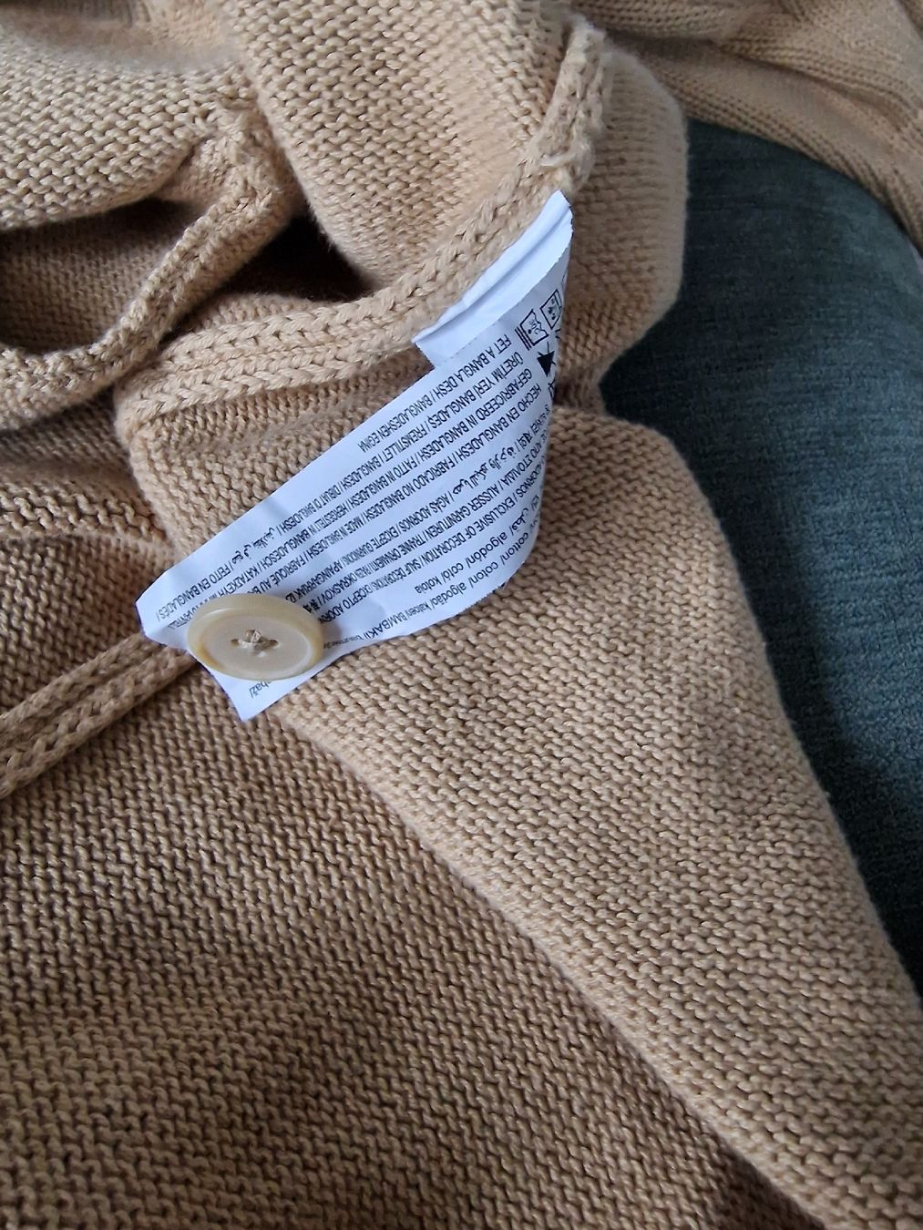 Pullover & Sweatshirts: Pull&Bear Strickjacke, Gr. M, beige - Top Zustand! – Gebraucht aus Wald ZH von Cjp 4