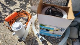 Intex Pool Set Filterpumpe C330 und Handstaubsauger ZR100