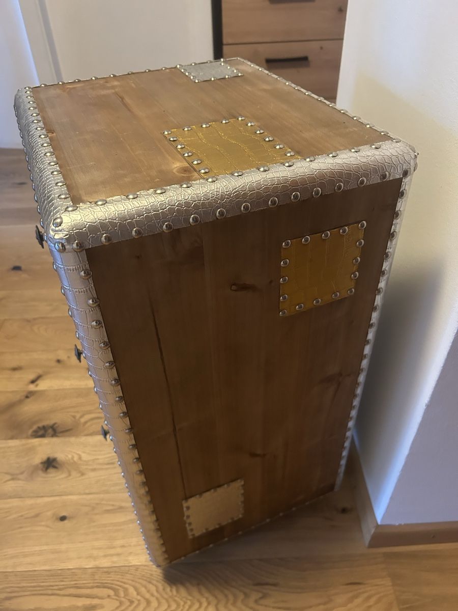 Kommoden: Meuble de rangement vintage, style industriel – Neu (gemäss Beschreibung) aus Veytaux von ccristina 2