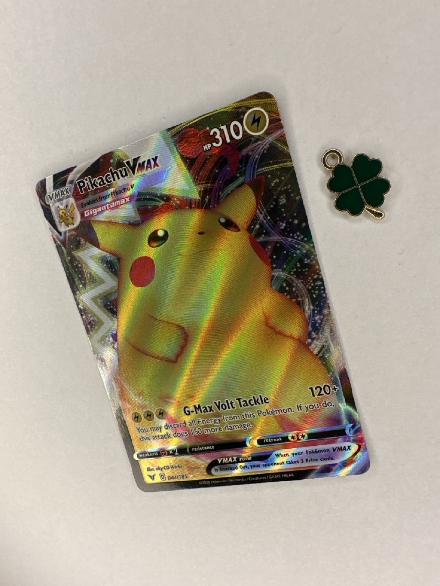 Pokémon Carte collezionabili: Pikachu VMAX 044/185 Fullart Holo 2020 Vivid Voltage – Usato da Uster venduto da Neonschwarz 2